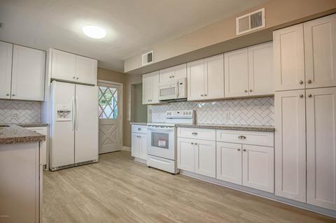 916 E Bethany Home Rd, Phoenix, AZ 85014 photo 3
