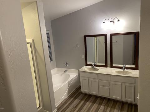 1727 E Branham Ln, Phoenix, AZ 85042 photo 9