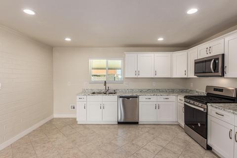 5737 N 37th Ave, Phoenix, AZ 85019 photo 11