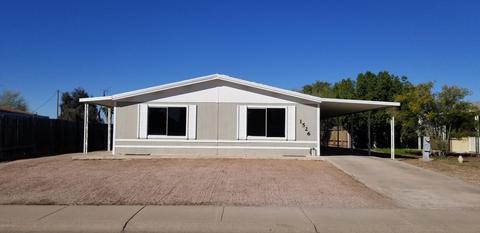 1526 S Lawson Dr, Apache Junction, AZ 85120 photo 2