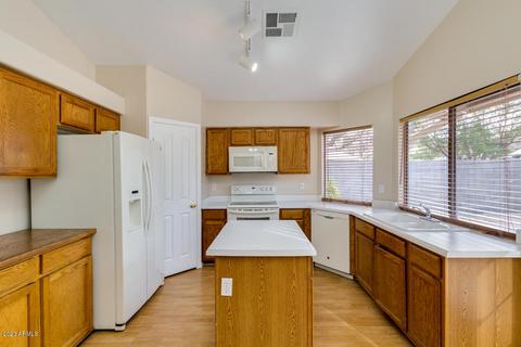2077 E Palomino Dr, Gilbert, AZ 85296 photo 11