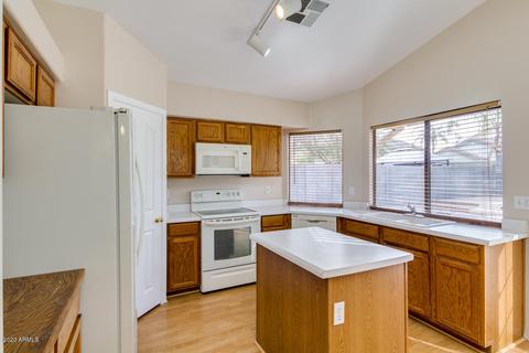 2077 E Palomino Dr, Gilbert, AZ 85296 photo 10