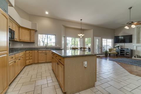 1825 E Cypress Tree Dr, Gilbert, AZ 85234 photo 11