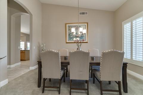 1825 E Cypress Tree Dr, Gilbert, AZ 85234 photo 9