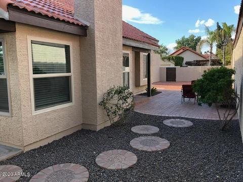1924 E Citation Ln, Tempe, AZ 85284 photo 4