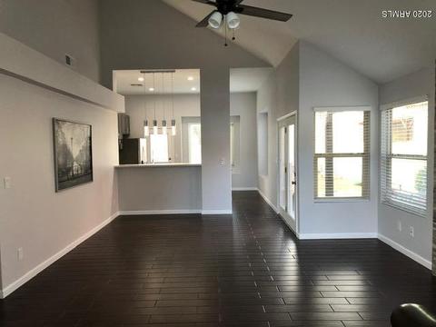 1924 E Citation Ln, Tempe, AZ 85284 photo 9