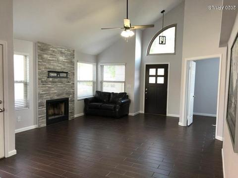 1924 E Citation Ln, Tempe, AZ 85284 photo 10