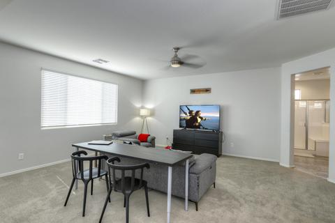 891 E Knightsbridge Way, Gilbert, AZ 85297 photo 9