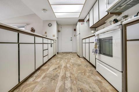 4258 E Hano St, Phoenix, AZ 85044 photo 6