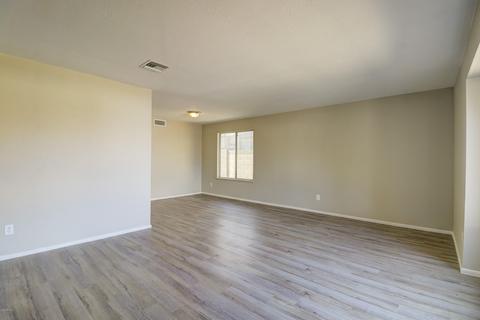 1907 E Alta Vista Rd, Phoenix, AZ 85042 photo 3
