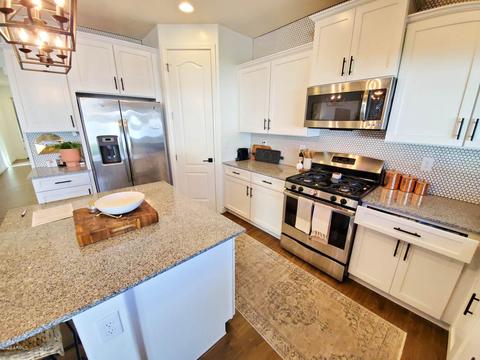 4342 E Amber Ln, Gilbert, AZ 85296 photo 10