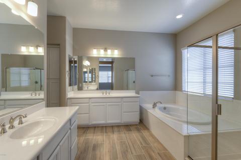 3752 E Spring Wheat Ln, Gilbert, AZ 85296 photo 12