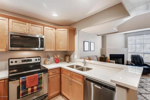 1025 E Highland Ave #2, Phoenix, AZ 85014 photo 3