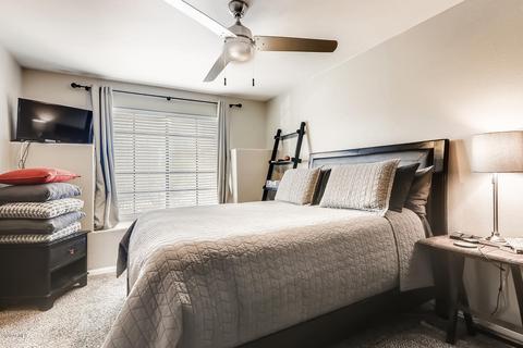 1025 E Highland Ave #2, Phoenix, AZ 85014 photo 5