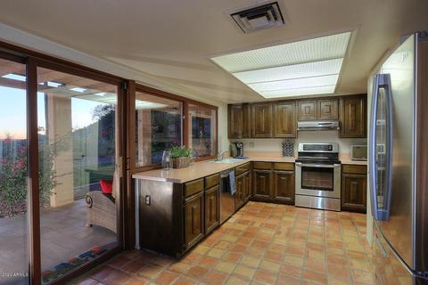 9002 N 28th St, Phoenix, AZ 85028 photo 16