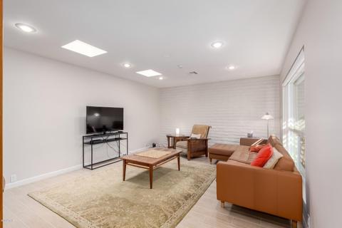 2539 E Cinnabar Ave, Phoenix, AZ 85028 photo 10