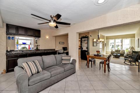 1218 E Meadow Ln, Phoenix, AZ 85022 photo 13