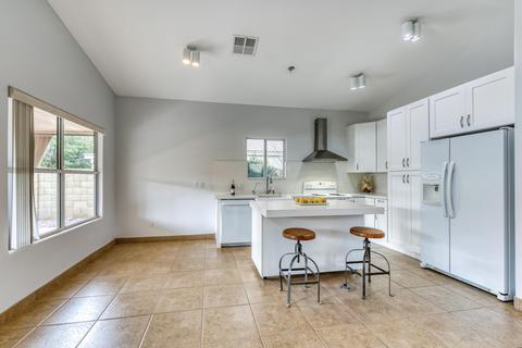 4239 E Hartford Ave, Phoenix, AZ 85032 photo 9