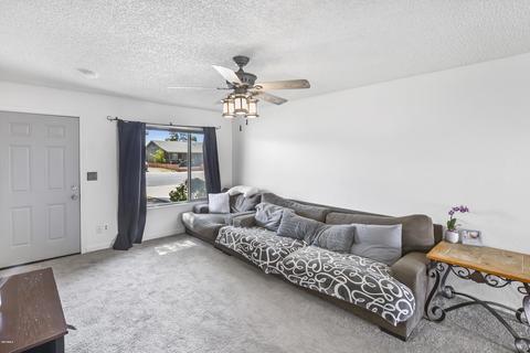 802 W Libra Dr, Tempe, AZ 85283 photo 4