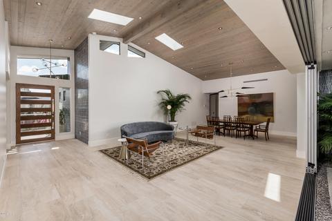 4526 E Cheery Lynn Rd, Phoenix, AZ 85018 photo 17