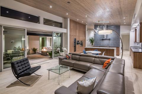 4526 E Cheery Lynn Rd, Phoenix, AZ 85018 photo 4