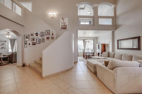 1019 E Blackhawk Dr, Phoenix, AZ 85024 photo 2