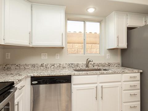 55 S Garnet Rd, Gilbert, AZ 85296 photo 6