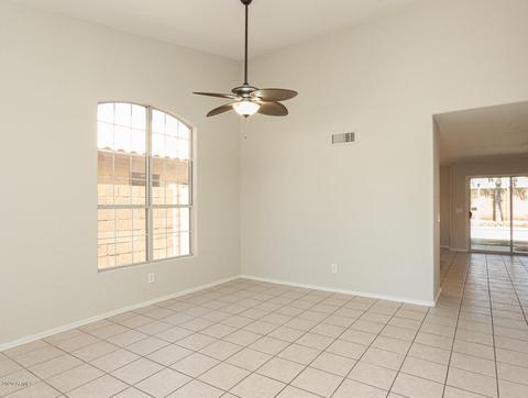 55 S Garnet Rd, Gilbert, AZ 85296 photo 11