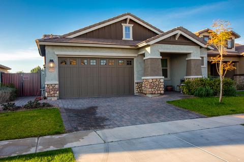 3157 E Pinto Dr, Gilbert, AZ 85296 photo 1