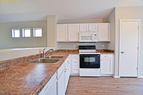 1918 S Valley Dr, Apache Junction, AZ 85120 photo 2