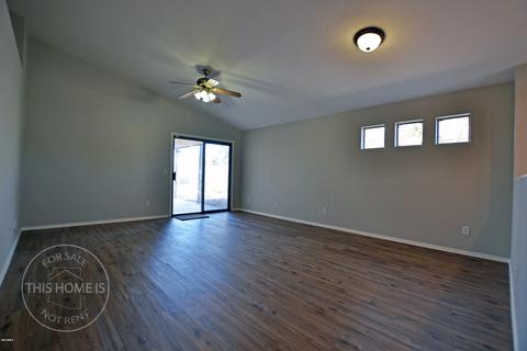 1918 S Valley Dr, Apache Junction, AZ 85120 photo 5