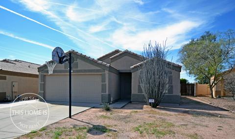 1918 S Valley Dr, Apache Junction, AZ 85120 photo 1