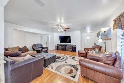 2102 W 23rd Ct, Apache Junction, AZ 85120 photo 4