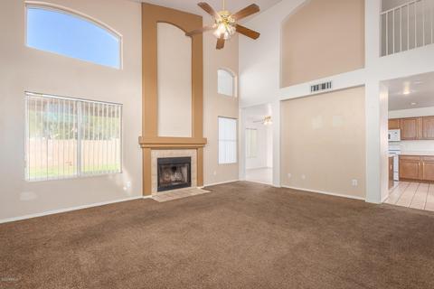66 N Cholla St, Gilbert, AZ 85233 photo 2