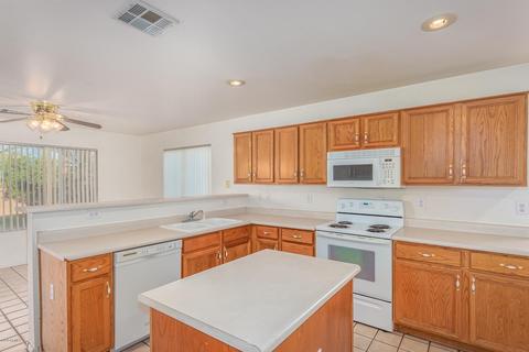 66 N Cholla St, Gilbert, AZ 85233 photo 6