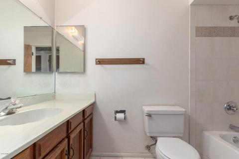 2260 S Emerson Cir, Mesa, AZ 85210 photo 22