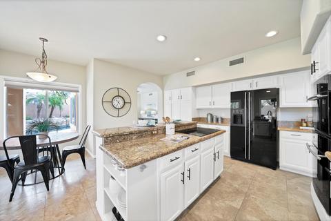 13669 S 37th Pl, Phoenix, AZ 85044 photo 12