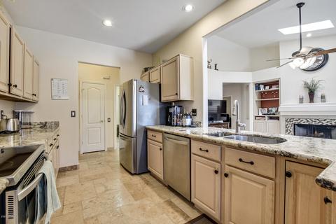 3349 E Sequoia Dr, Phoenix, AZ 85050 photo 14