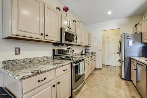 3349 E Sequoia Dr, Phoenix, AZ 85050 photo 15