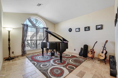 3349 E Sequoia Dr, Phoenix, AZ 85050 photo 7