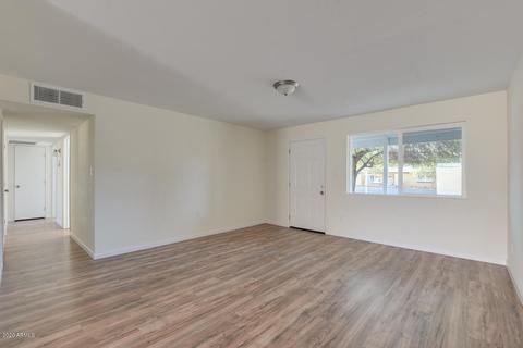 1340 E Sahuaro Dr, Phoenix, AZ 85020 photo 5