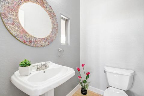 11430 N 12th Pl, Phoenix, AZ 85020 photo 24