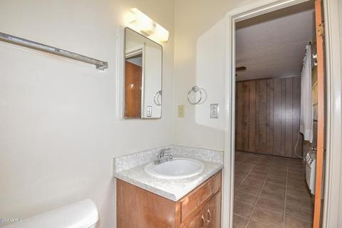 211 E Butler Dr, Phoenix, AZ 85020 photo 13