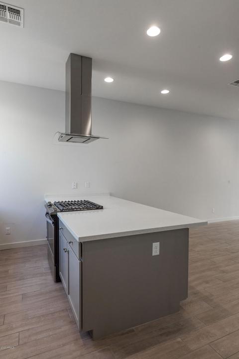 325 E Coronado Rd #15, Phoenix, AZ 85004 photo 12