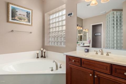 32019 N 20th Dr, Phoenix, AZ 85085 photo 31