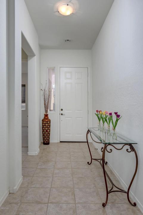 2718 Ellis St, Phoenix, AZ 85042 photo 3