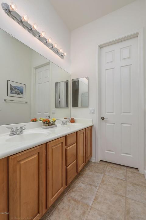 2718 Ellis St, Phoenix, AZ 85042 photo 12