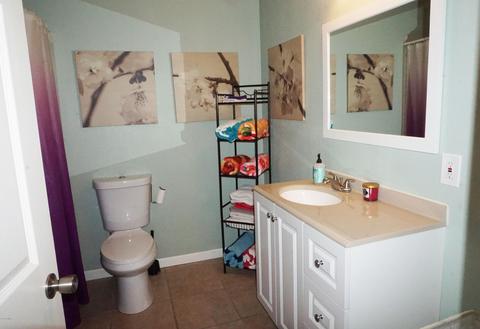3625 W Echo Ln, Phoenix, AZ 85051 photo 9