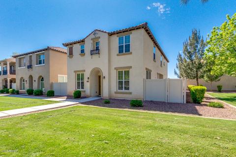 941 S Utilis Dr, Gilbert, AZ 85296 photo 3