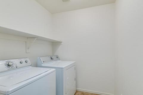 941 S Utilis Dr, Gilbert, AZ 85296 photo 37